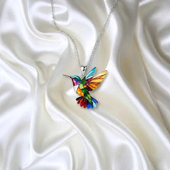 Niche Vibrant Bird Acrylic Necklace Pendant Vintage Fashion