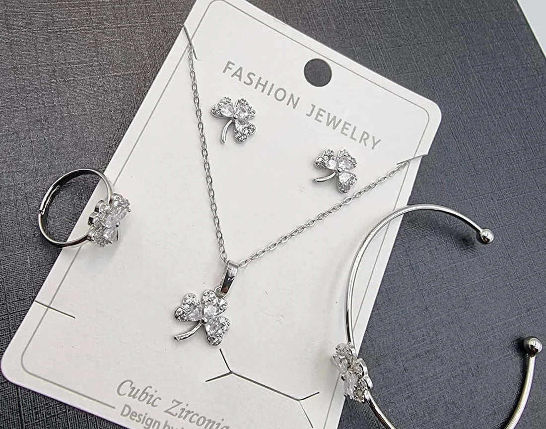 Silver Clover Crystal Jewelry Set