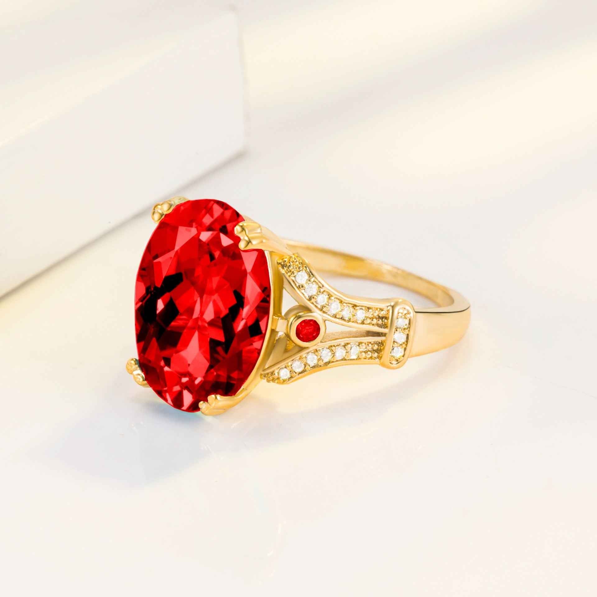Goose Egg Diamond Creative Large Loose Stone 18k Gold-Plated Ring