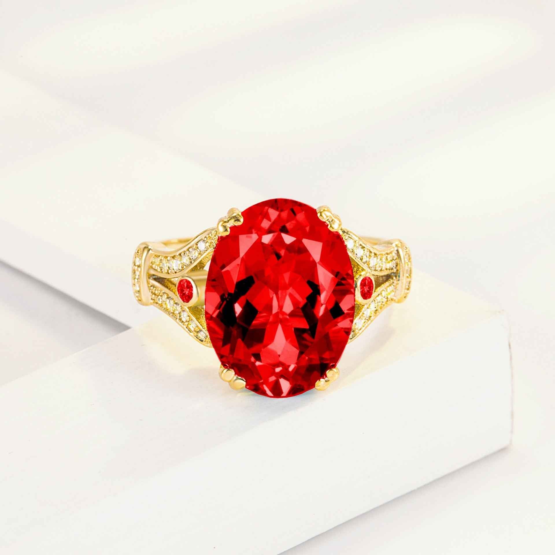 Goose Egg Diamond Creative Large Loose Stone 18k Gold-Plated Ring